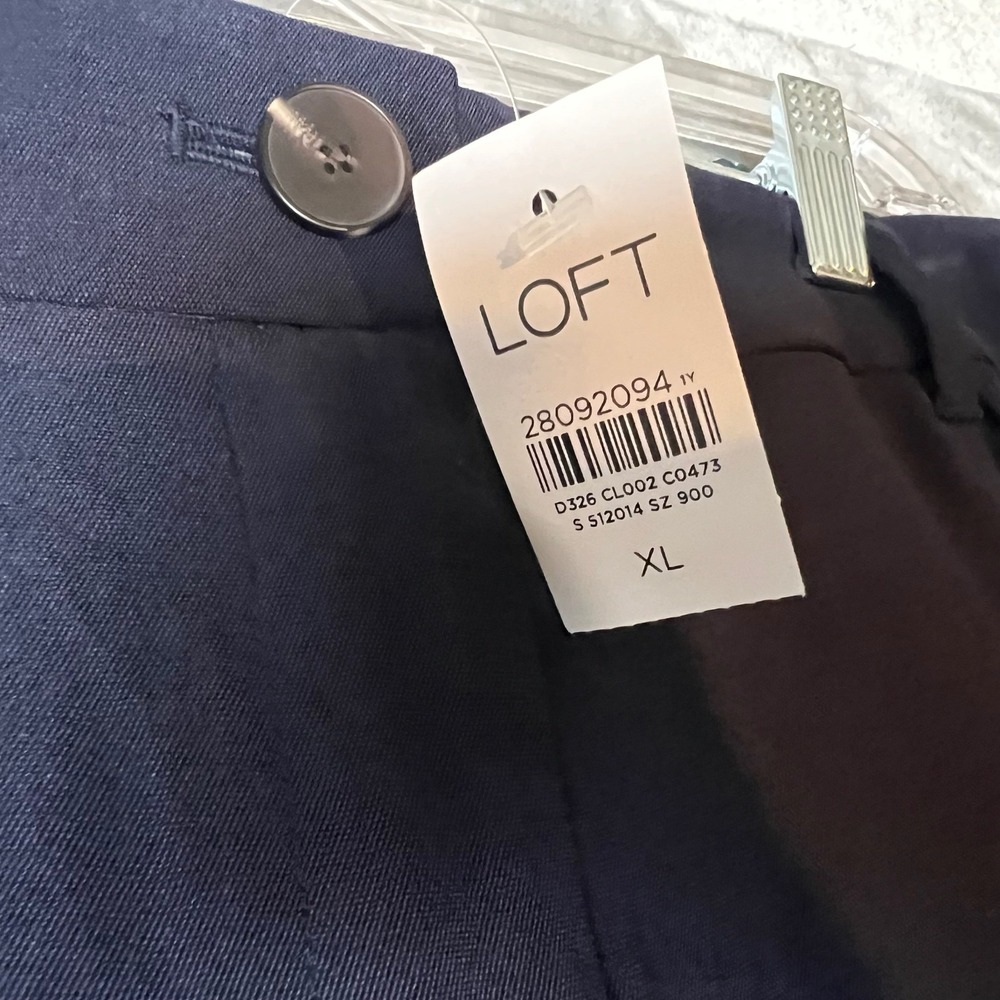 LOFT Navy‎ Blue Wide Leg Pleated Pants XL Elastic Waist NWT - Picture 2 of 6